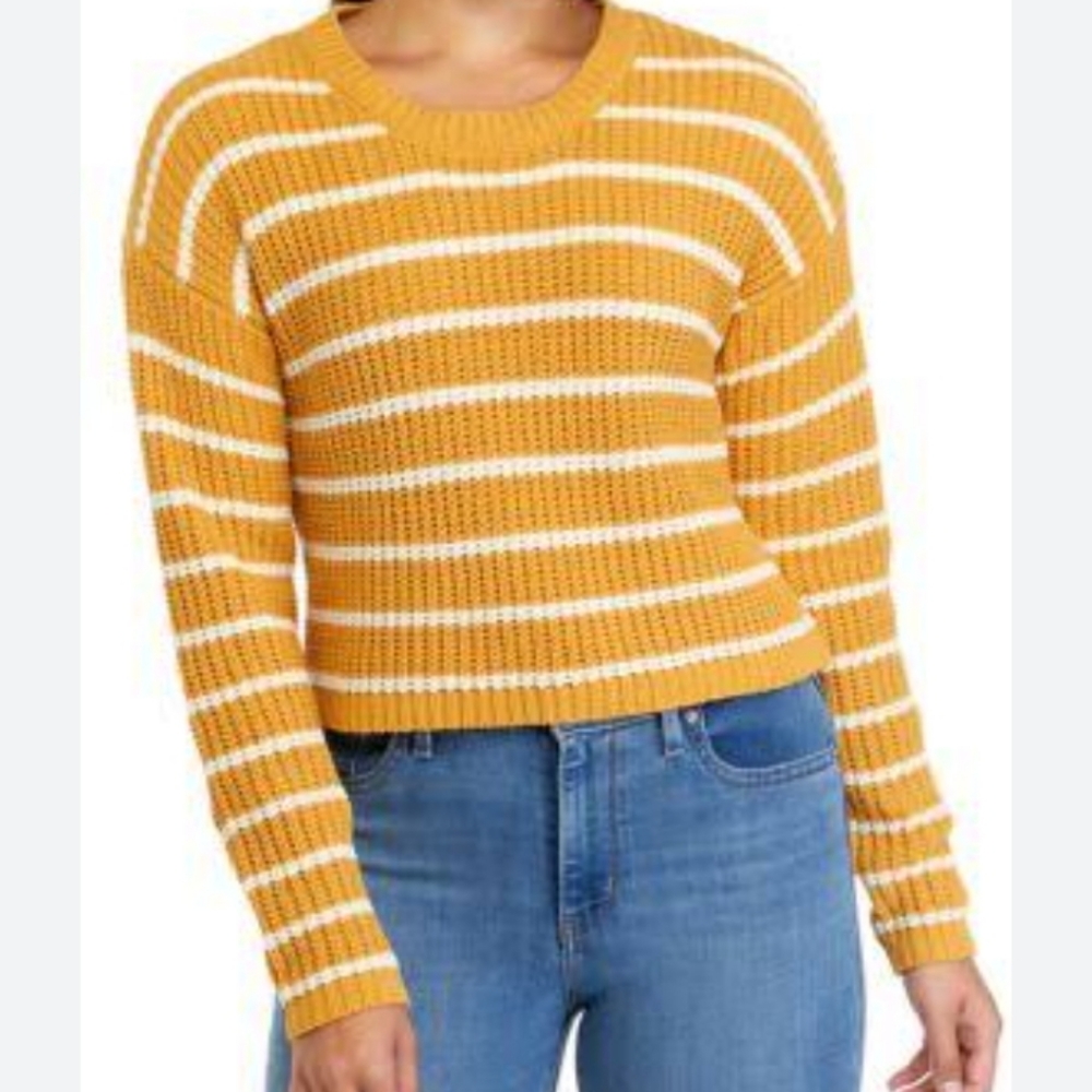 Belle du jour Sweater/Never worn